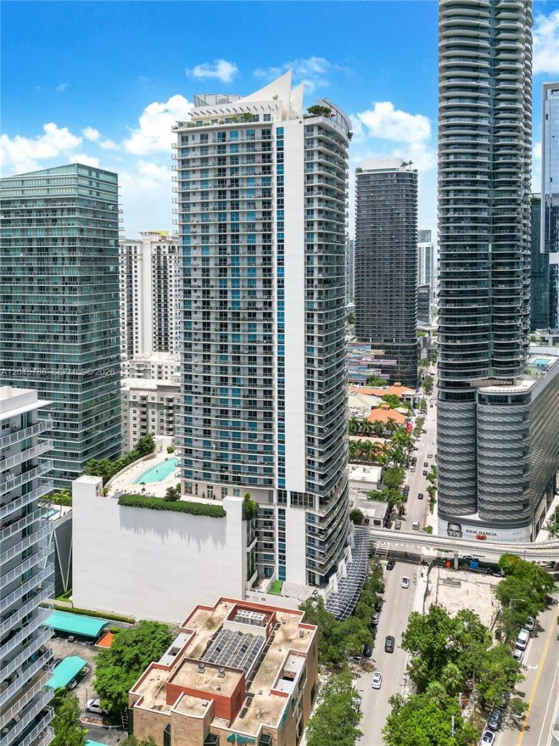 1100 S Miami Ave , Unit 1607, Miami, FL 33130 Photo