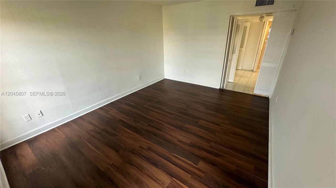 4848 NW 24th Ct , Unit 416, Lauderdale Lakes, FL 33313 Photo