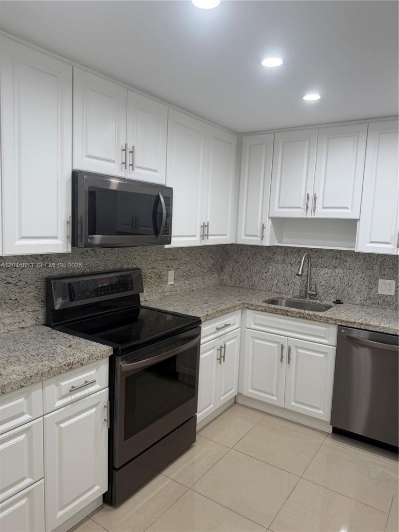 2201 S Ocean Dr, Unit 1905, Hollywood, FL 33019 Photo