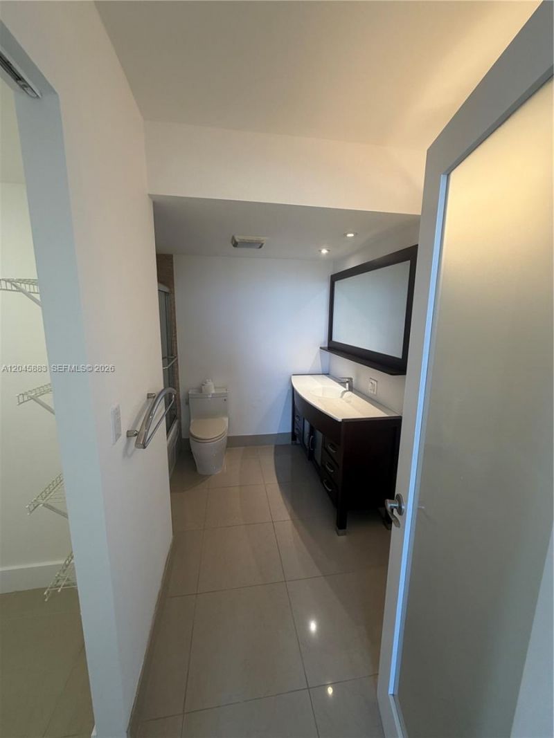 2201 S Ocean Dr, Unit 1905, Hollywood, FL 33019 Photo