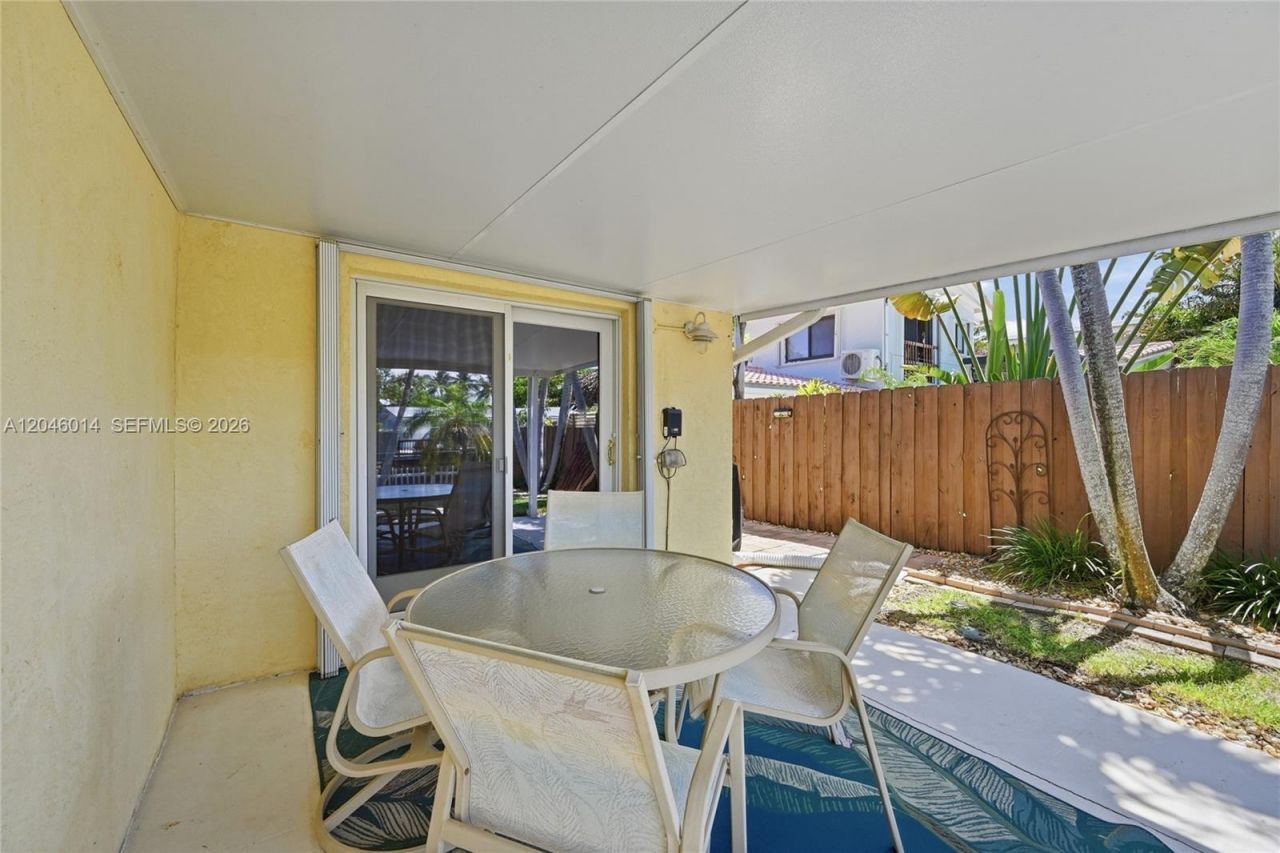 1625 SW 5th Ct , Fort Lauderdale, FL 33312 Photo