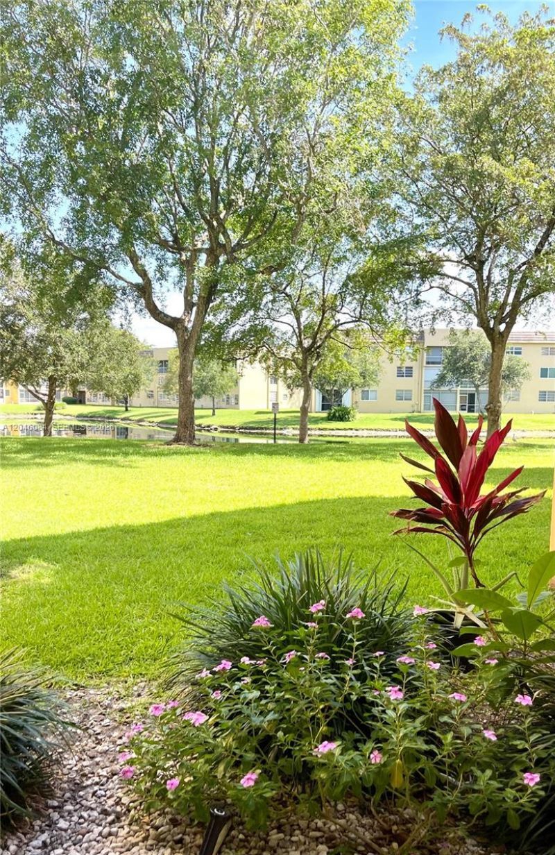 5980 NW 64th Ave, Unit 312, Tamarac, FL 33319 Photo