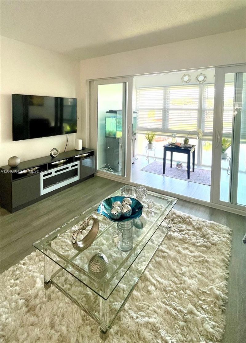5980 NW 64th Ave, Unit 312, Tamarac, FL 33319 Photo