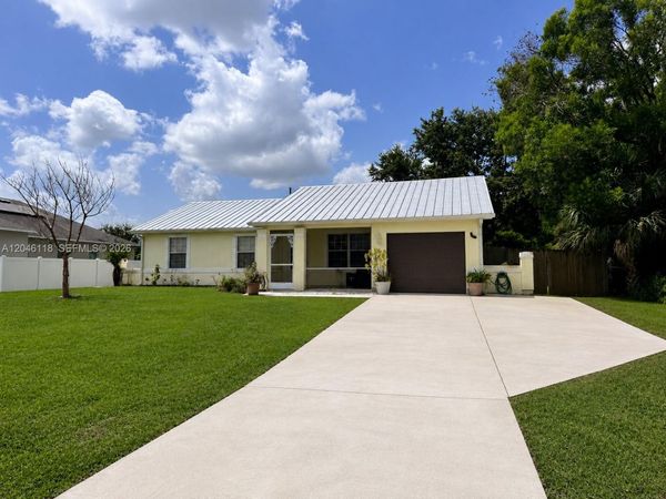 5411 NW Consumer Ave , Port St. Lucie, FL 34983