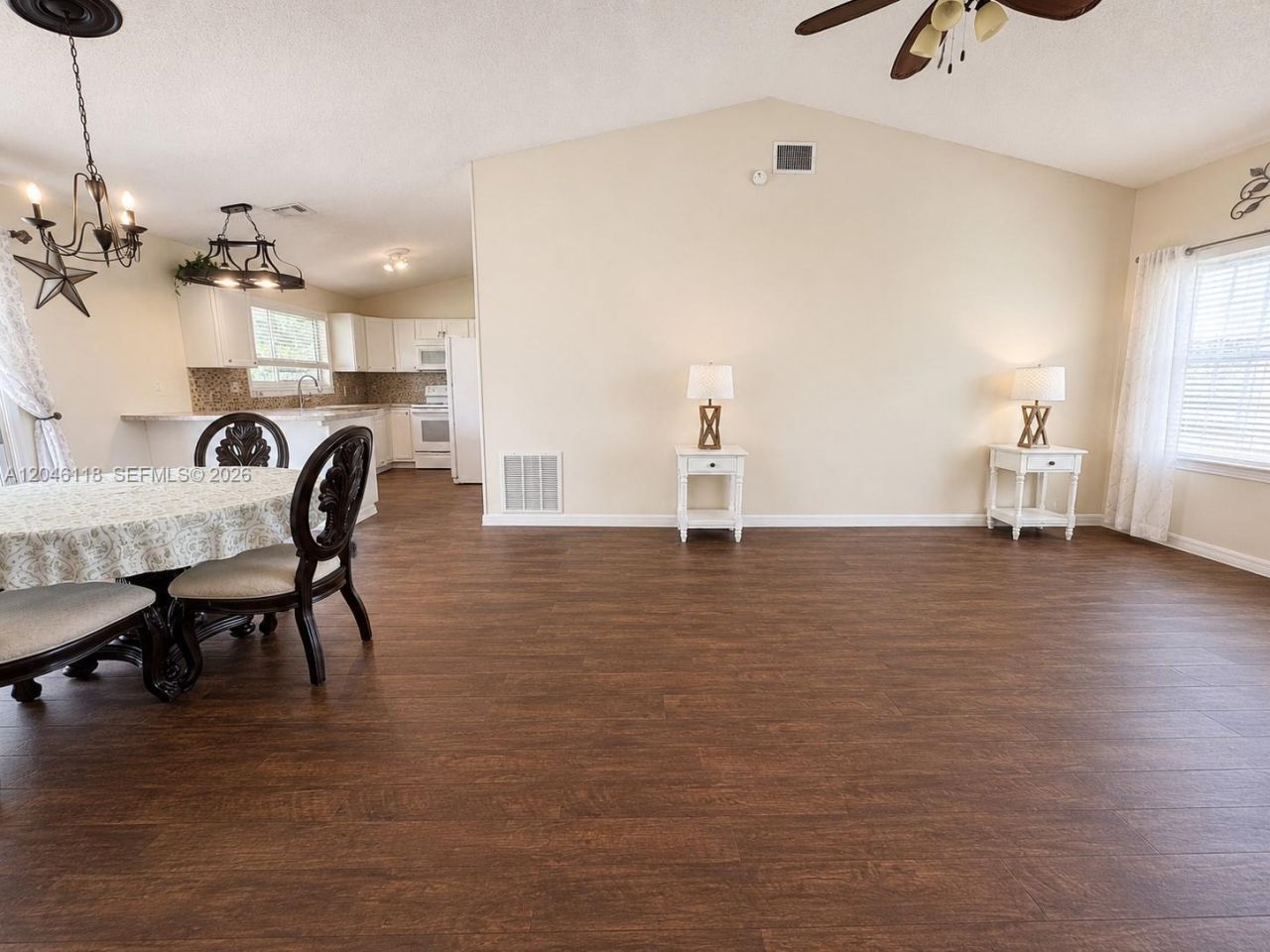 5411 NW Consumer Ave , Port Saint Lucie, FL 34983 Photo