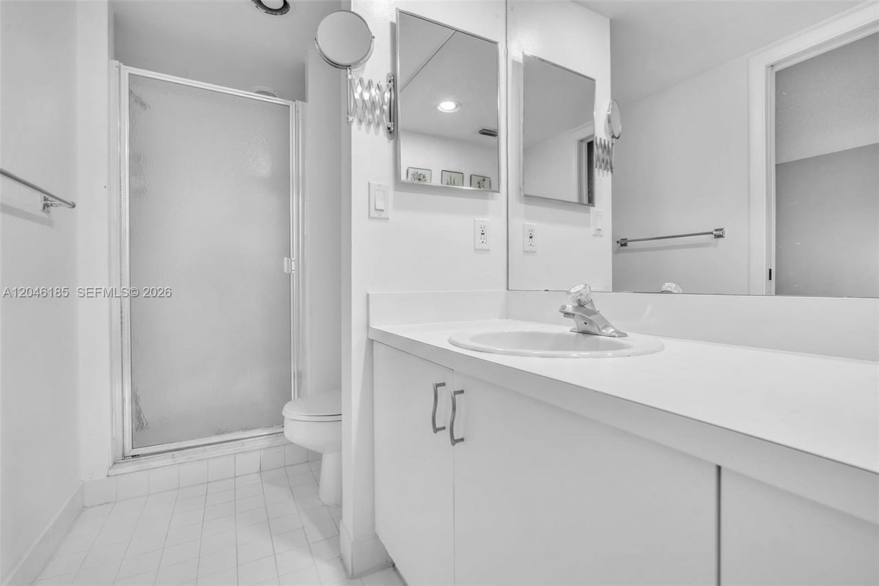 4720 SW 62nd Way , Unit 103, Davie, FL 33314 Photo
