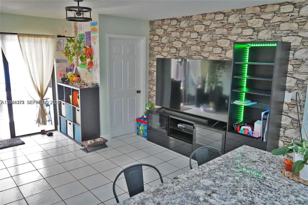 3461 SW 154th Ct , Miami, FL 33185 Photo