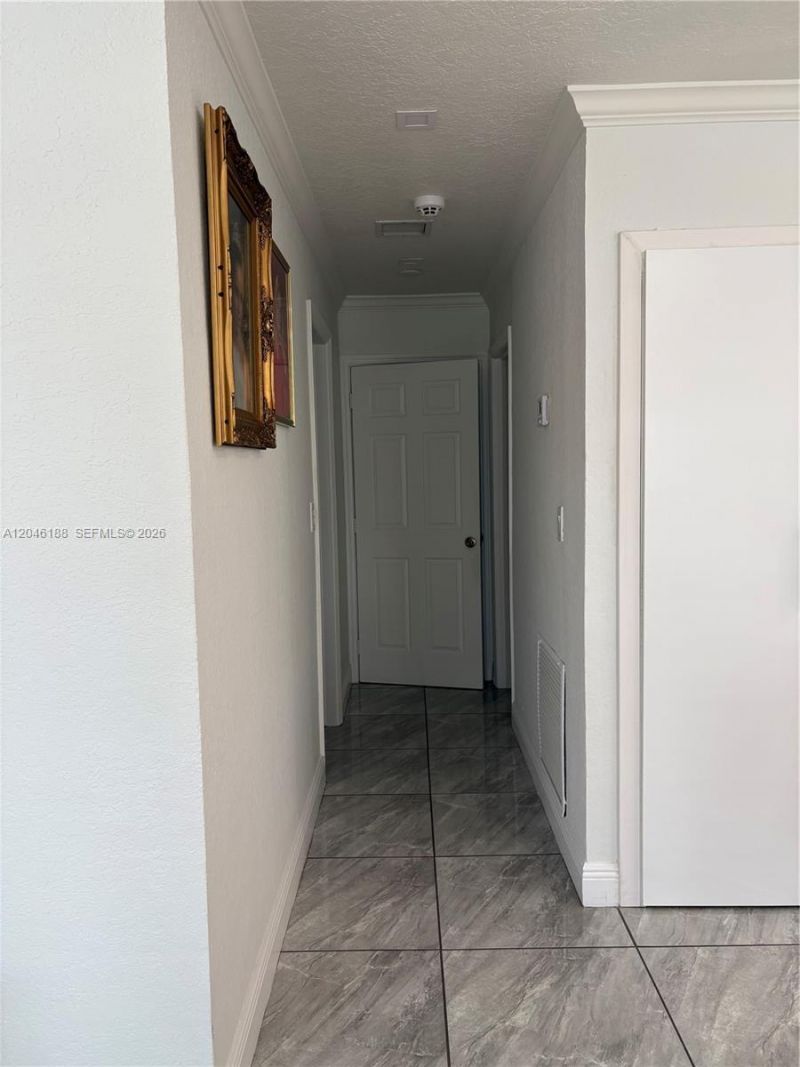 734 E 39th St , Hialeah, FL 33013 Photo
