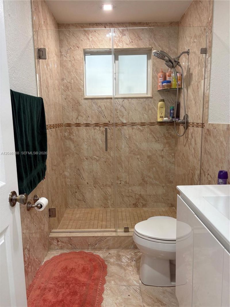 734 E 39th St , Hialeah, FL 33013 Photo