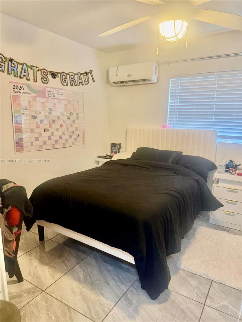 734 E 39th St , Hialeah, FL 33013 Photo