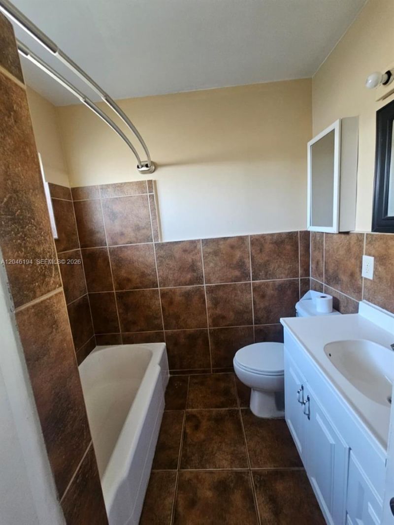 2859 NE 30th St , Unit 3, Fort Lauderdale, FL 33306 Photo