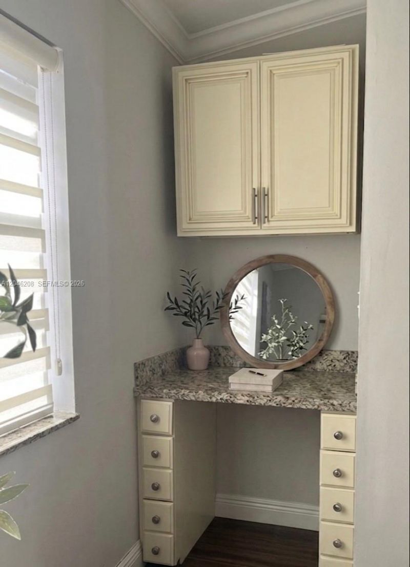 7100 NW 173rd Dr , Unit 1304, Hialeah, FL 33015 Photo