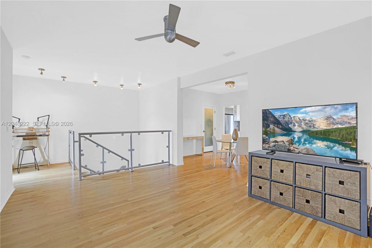1600 Michigan Ave , Unit 6, Miami Beach, FL 33139 Photo
