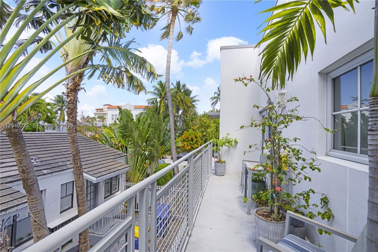 1600 Michigan Ave , Unit 6, Miami Beach, FL 33139 Photo