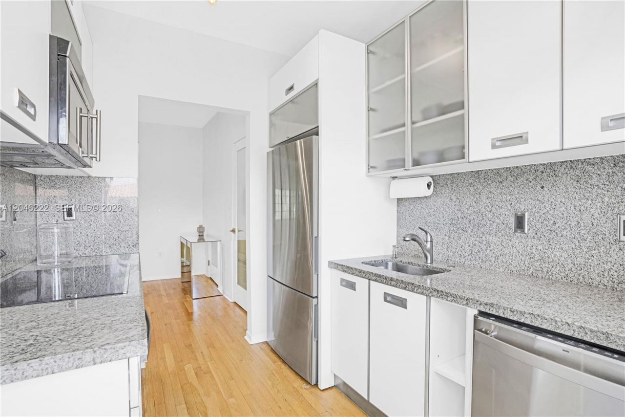 1600 Michigan Ave , Unit 6, Miami Beach, FL 33139 Photo