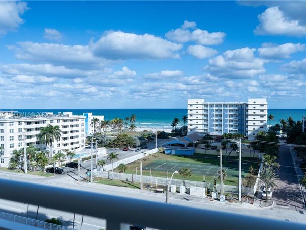 1600 S Ocean Dr , Unit 8I, Hollywood, FL 33019