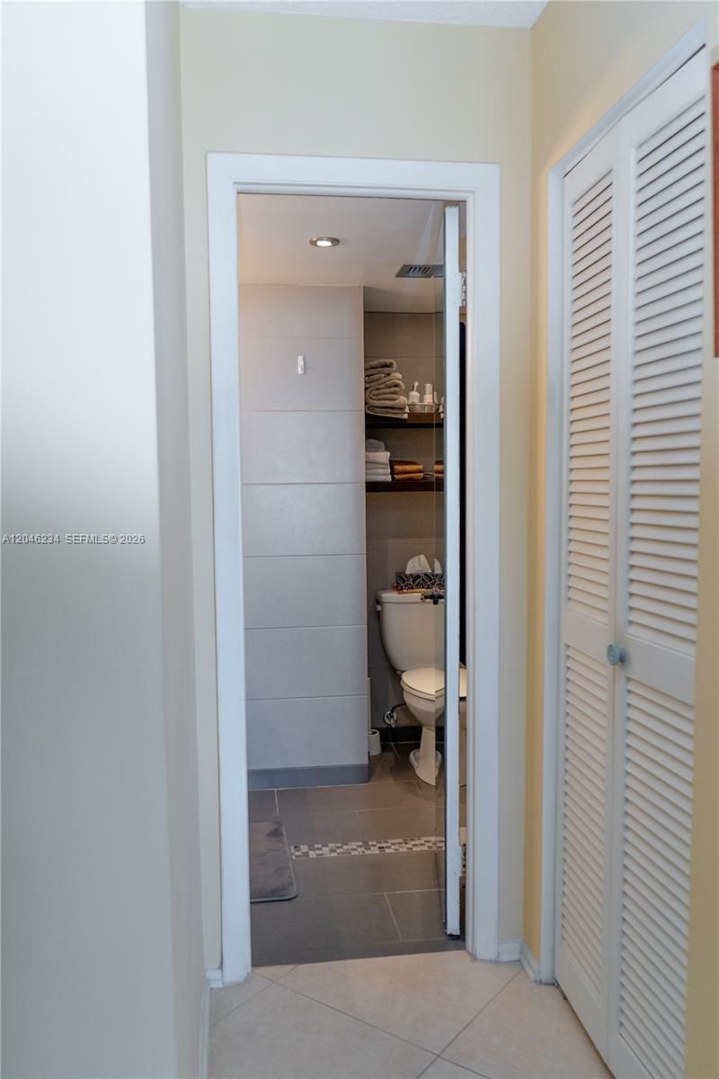 1600 S Ocean Dr, Unit 8I, Hollywood, FL 33019 Photo