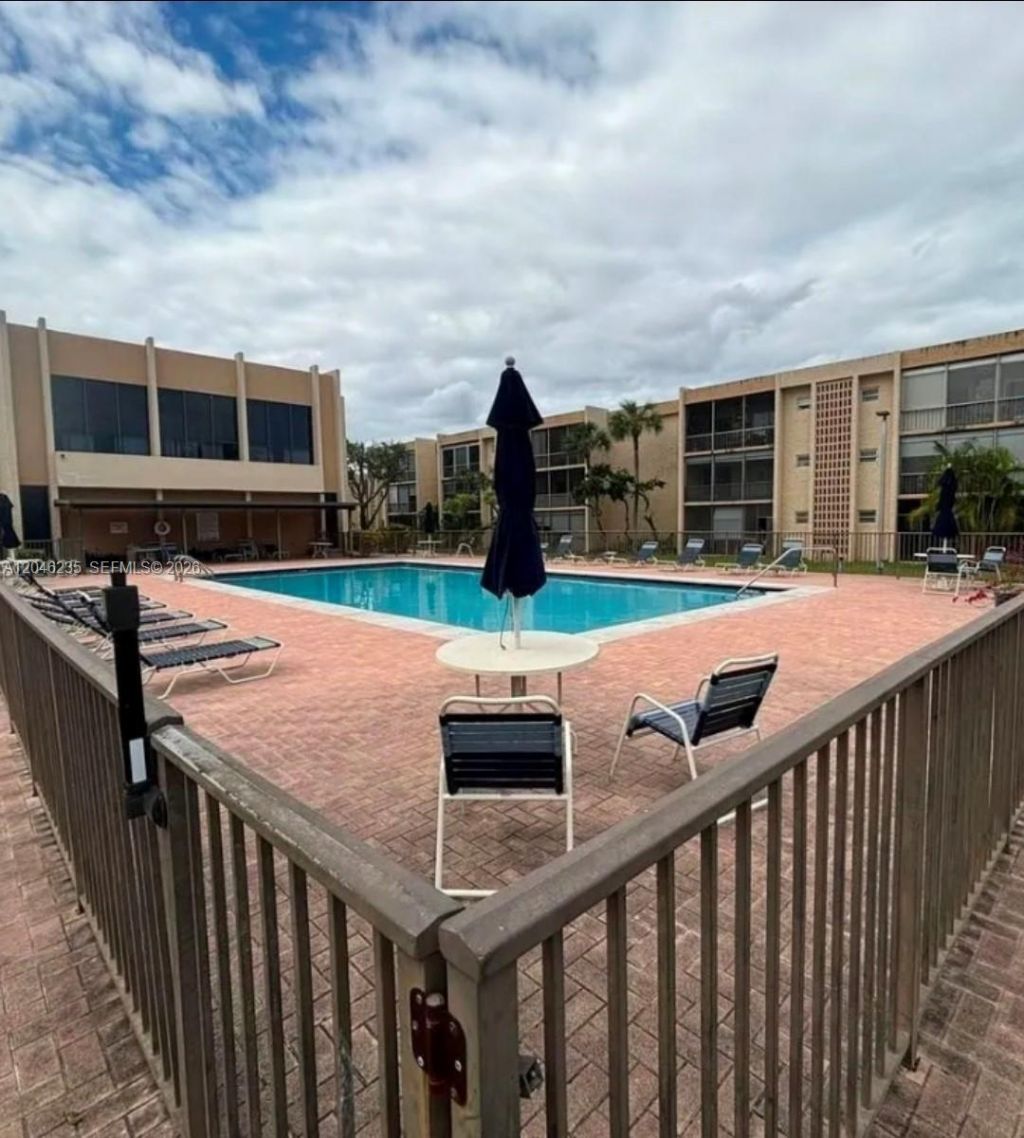 8401 SW 107th Ave, Unit 147E, Miami, FL 33173 Photo