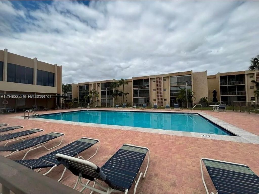 8401 SW 107th Ave, Unit 147E, Miami, FL 33173 Photo