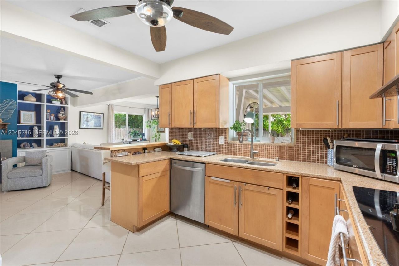 2601 NE 27th Way , Fort Lauderdale, FL 33306 Photo