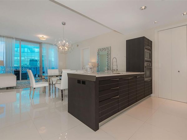 200 Biscayne Boulevard Way , Unit 5109, Miami, FL 33131