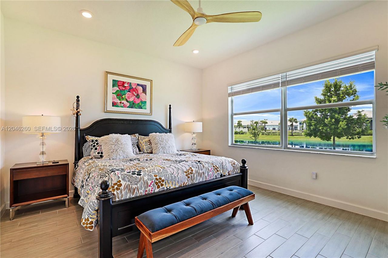 1000 SE Crosswood Way, Port Saint Lucie, FL 34984 Photo