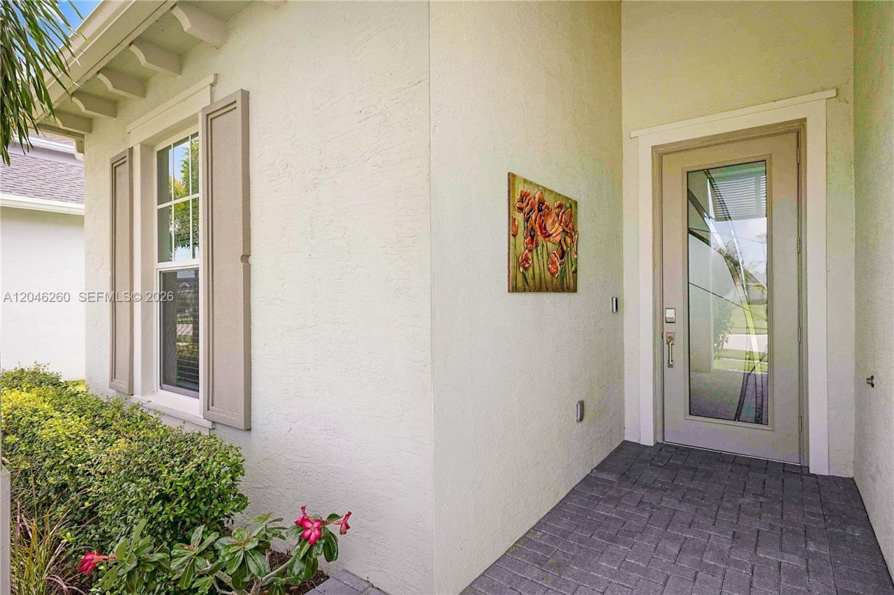1000 SE Crosswood Way, Port Saint Lucie, FL 34984 Photo