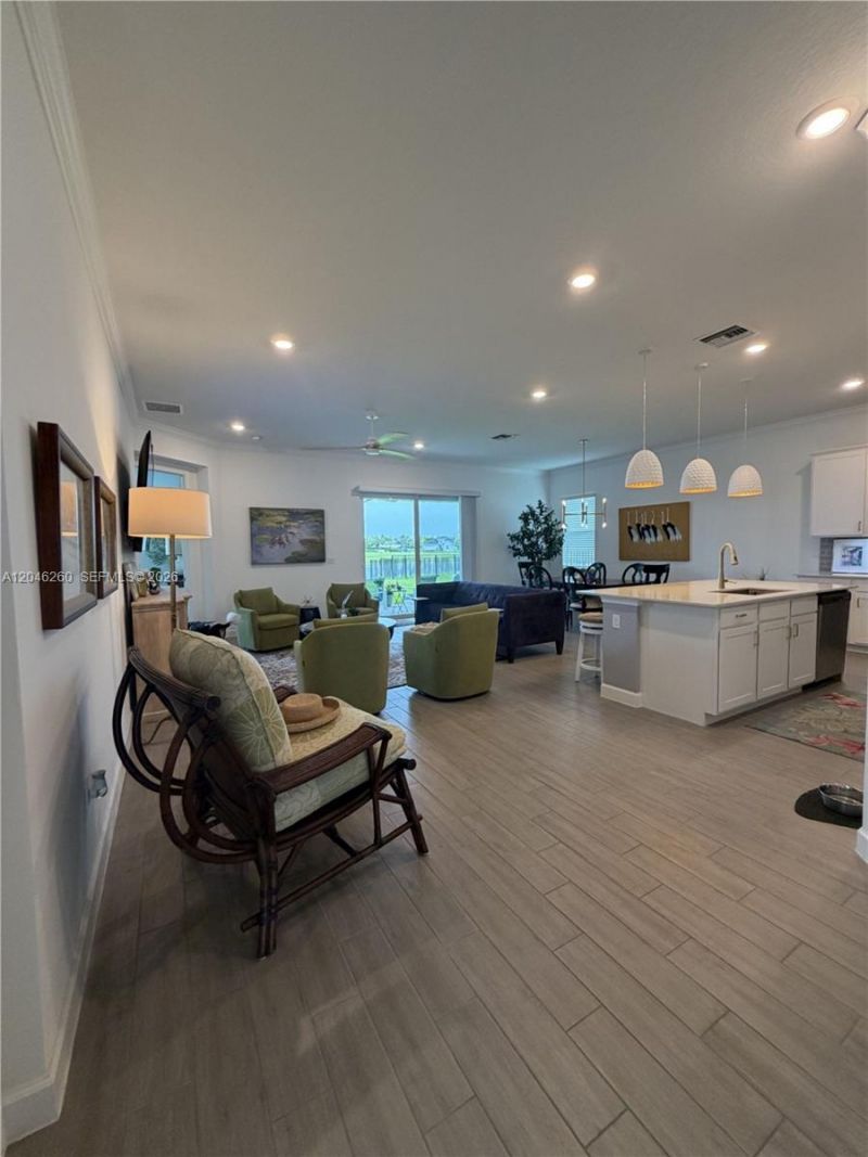 1000 SE Crosswood Way, Port Saint Lucie, FL 34984 Photo
