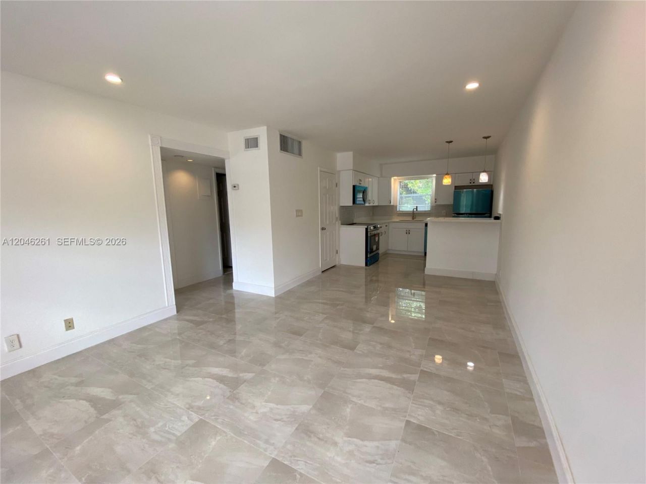 601 SE 5th Ct , Unit 208, Fort Lauderdale, FL 33301 Photo