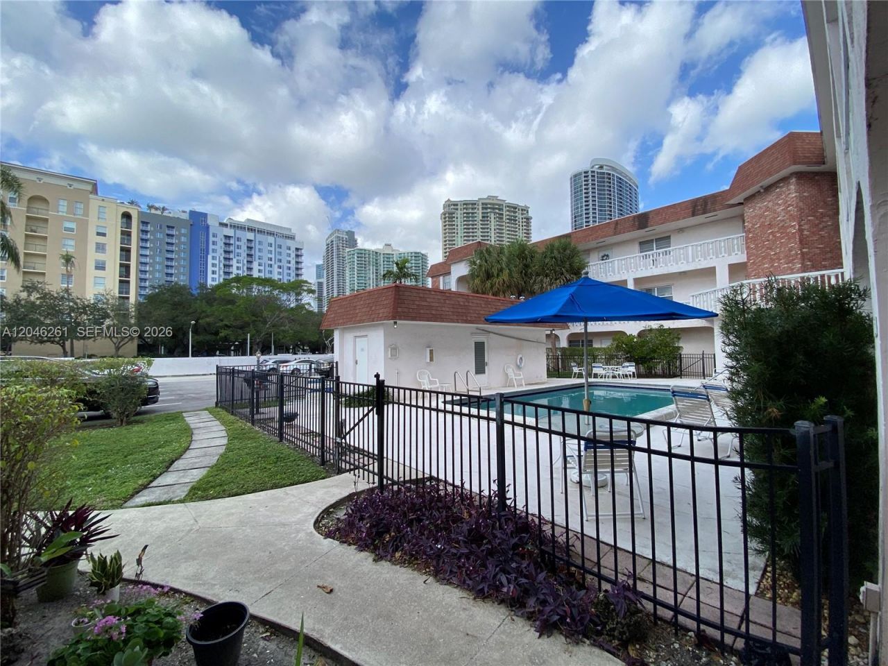 601 SE 5th Ct , Unit 208, Fort Lauderdale, FL 33301 Photo