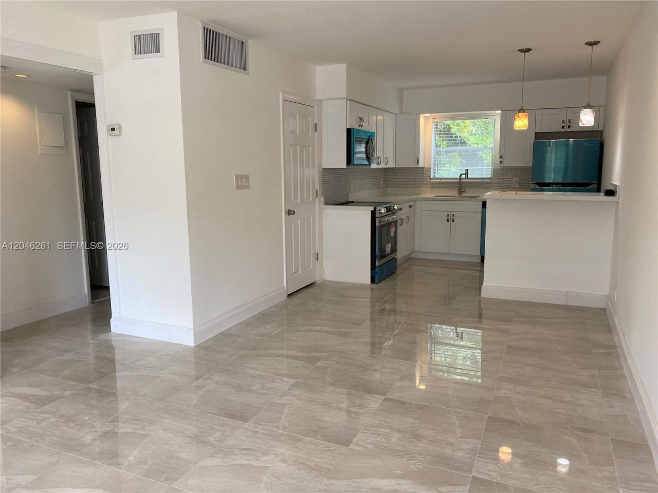 601 SE 5th Ct , Unit 208, Fort Lauderdale, FL 33301 Photo