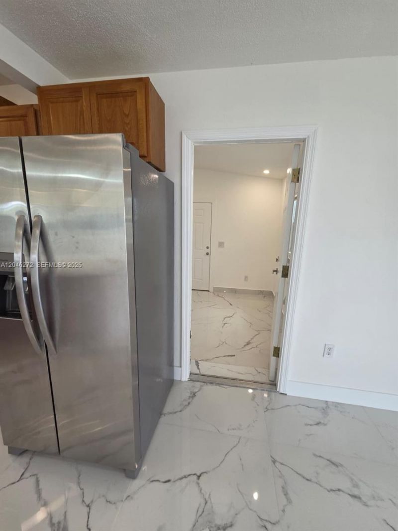 305 SE Airoso Blvd , Port Saint Lucie, FL 34983 Photo