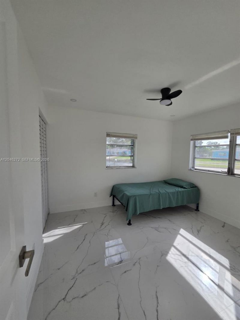 305 SE Airoso Blvd , Port Saint Lucie, FL 34983 Photo