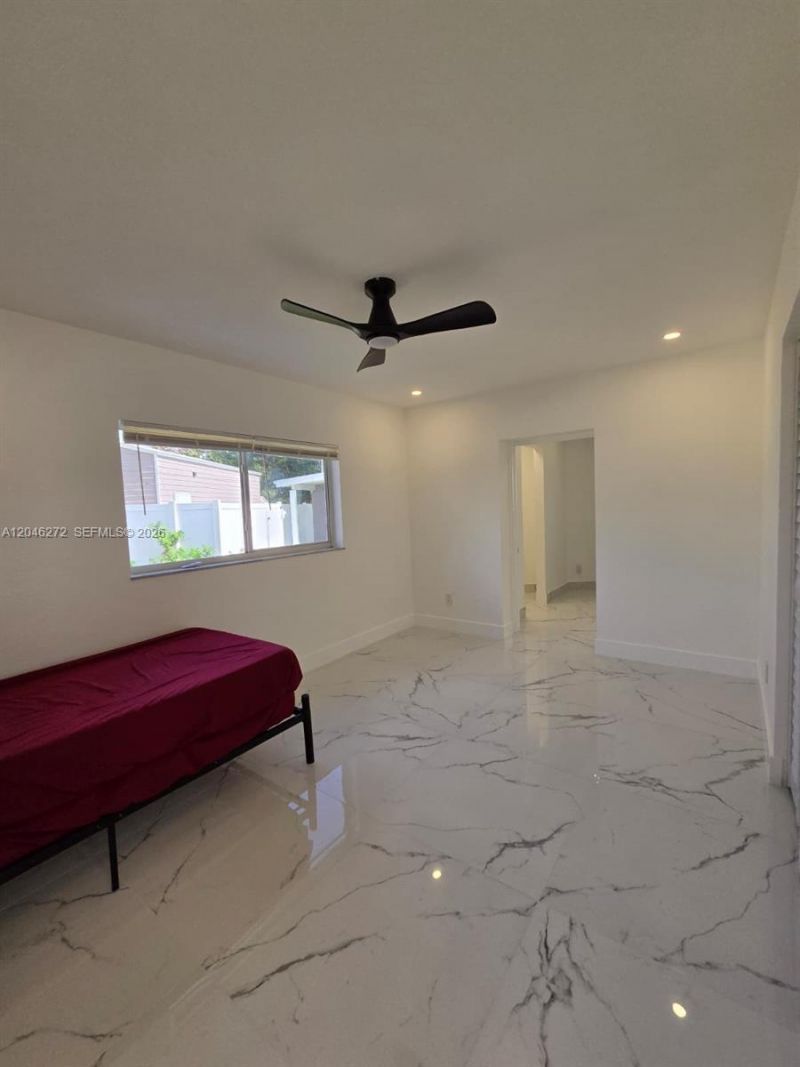 305 SE Airoso Blvd , Port Saint Lucie, FL 34983 Photo