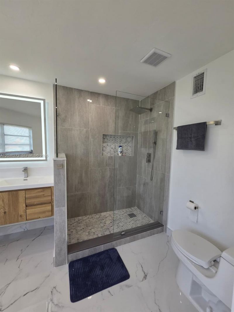 305 SE Airoso Blvd , Port Saint Lucie, FL 34983 Photo