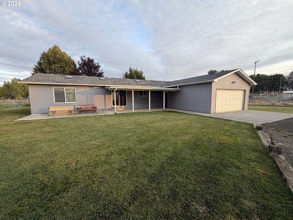 931 WATERMAN RD, Athena, OR 97813
