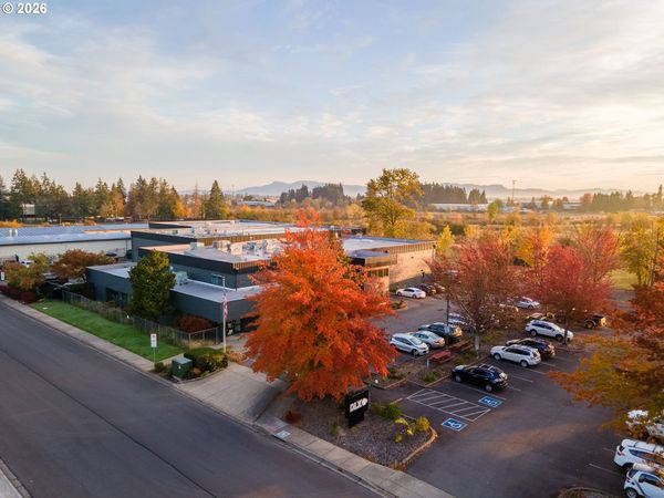 1075 ARROWSMITH ST, Eugene, OR 97402
