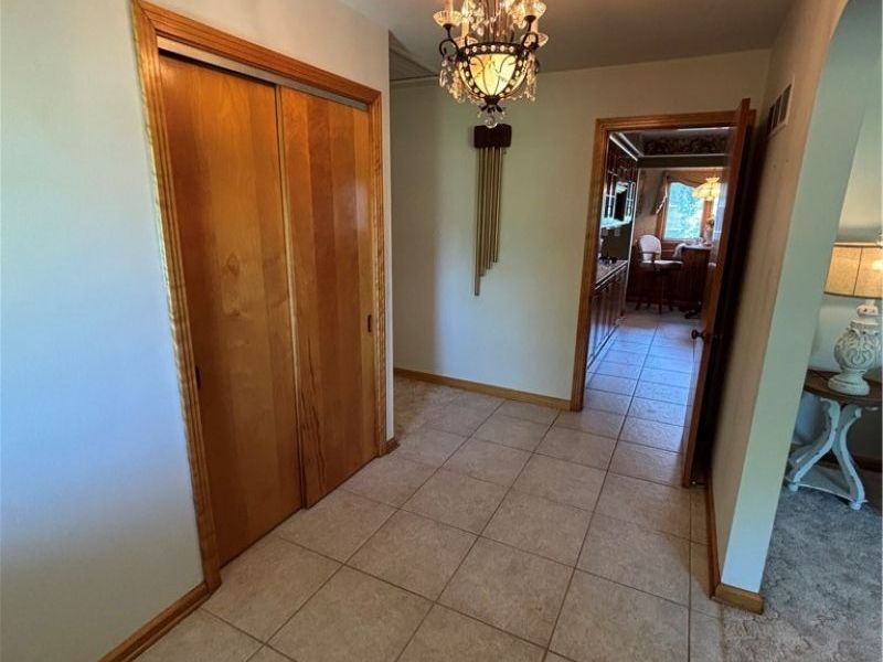 4122 Devon Drive SE, Warren, OH 44484 Photo 12