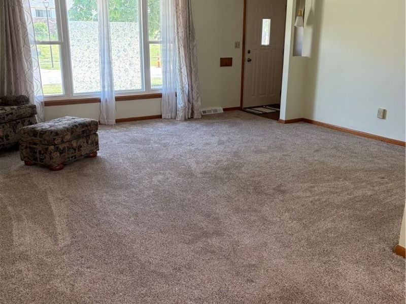 6894 Lalemant Drive, Parma, OH 44129 Photo 2