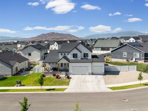 372 W WESTWOOD WAY, Santaquin, UT 84655