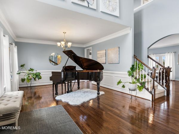 10 Gina Drive, Allentown, NJ 08501