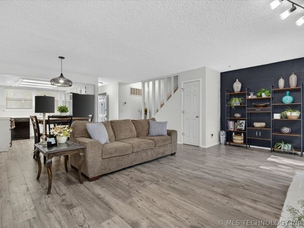 5225 Nowata Road , Unit E-102, Bartlesville, OK 74006