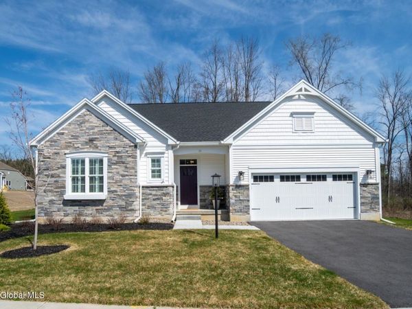 11 West Avenue, Round Lake, NY 12151