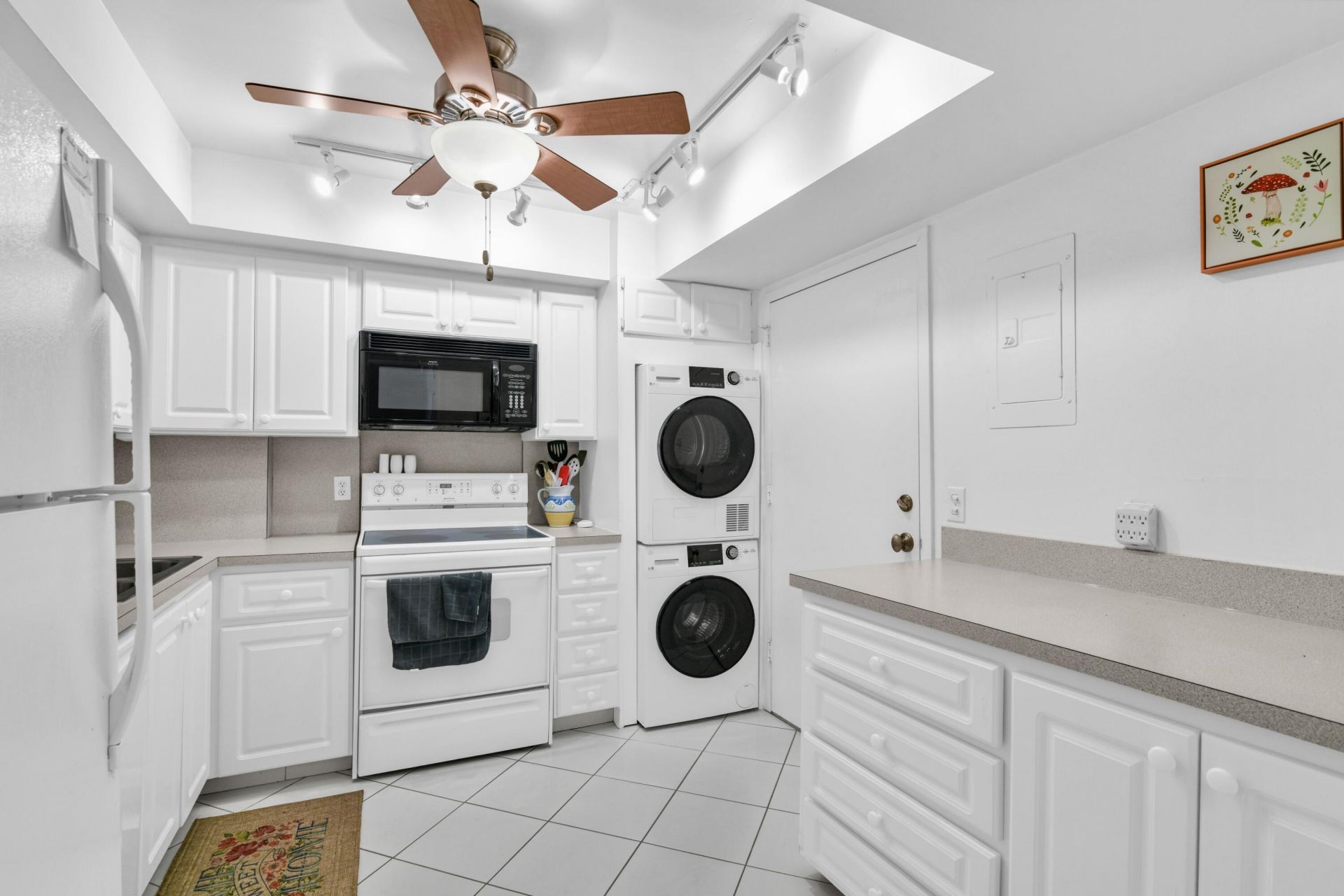 2000 S Ocean Boulevard, Unit 9n, Lauderdale by the Sea, FL 33062 Photo