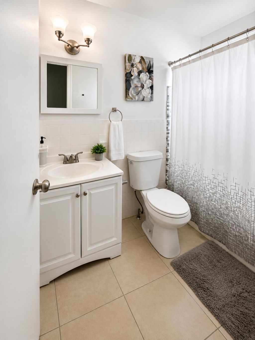 557 W Dayton Circle, Fort Lauderdale, FL 33312 Photo