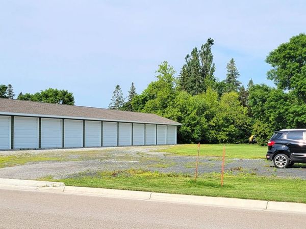 105 5th Avenue SE, Baudette, MN 56623