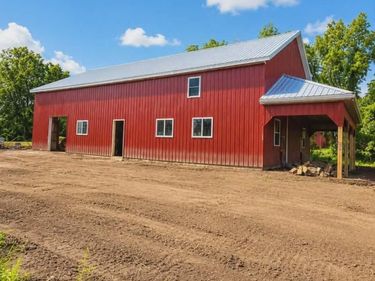 1 Cr-29 , Utica, MN 55979