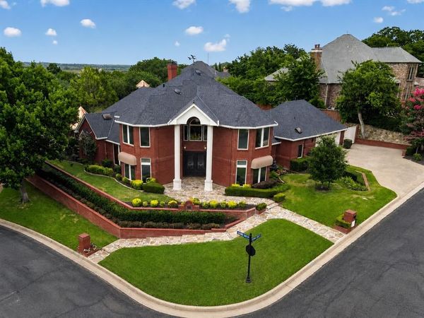 5811 Scenic Bay Court, Arlington, TX 76013