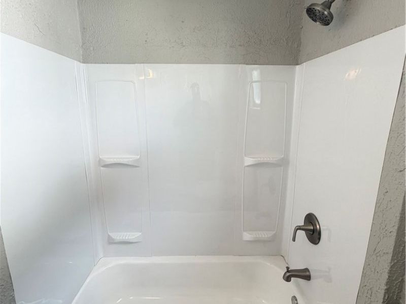 13302 Durkee Avenue, Cleveland, OH 44105 Photo 16