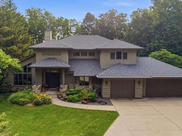 7692 SCHILLER COURT, Verona, WI 53593